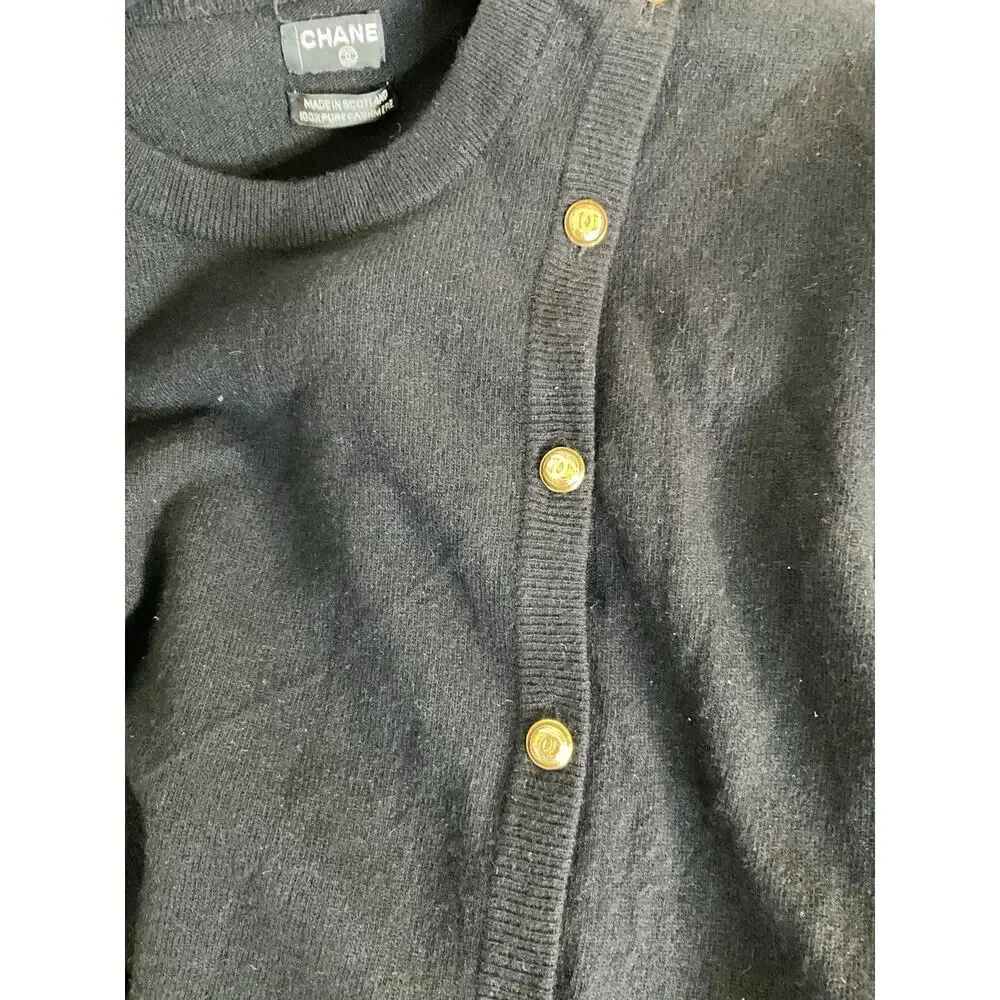 Chanel Vintage Black 100% Cashmere Sweater Gold CC Logo Buttons